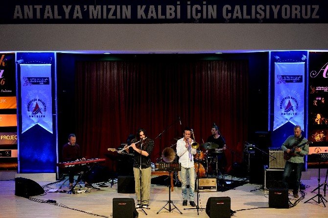 Akustik Antalya’da Muhteşem Final