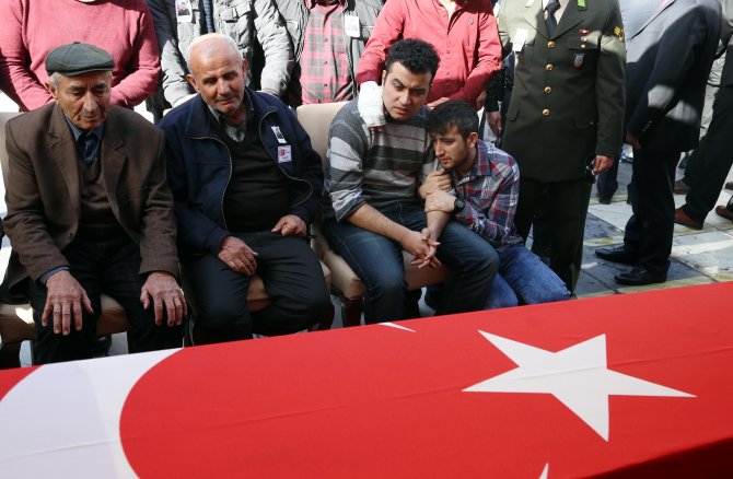 Şehit annesi: Benim kıyamadığım yavruma kıydılar