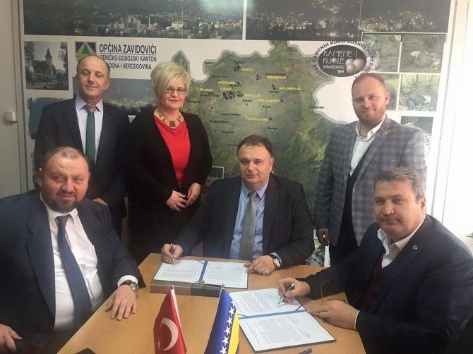 Yunusemre Belediyesi, Zavidovici İle Kardeşliğini Pekiştirdi