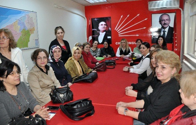 ’Kadına Şiddet’ Konusu, AK Parti Ve CHP’yi Bir Araya Getirdi