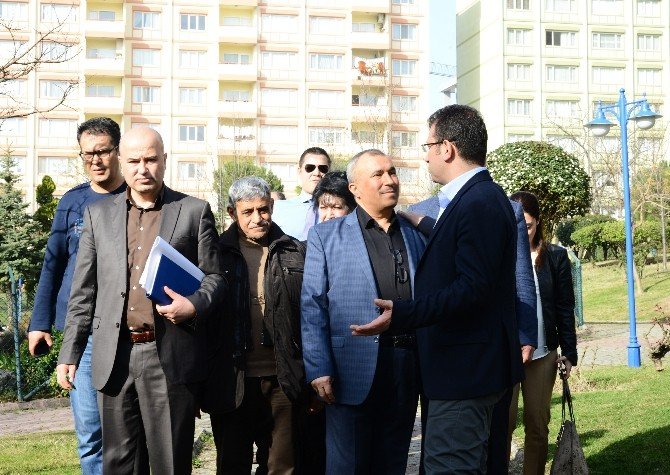 Başkan İmamoğlu, İhlas Marmara Evleri 2’nci Kısım Yönetimini Ziyaret Etti