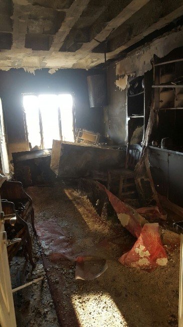 AK Partili Akarsu’nun Evinde Korkutan Yangın