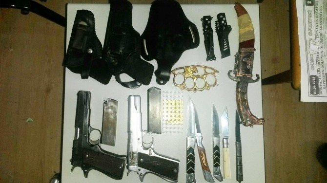 PKK’ya Ait Uyuşturucu Ve Silah Ele Geçirildi
