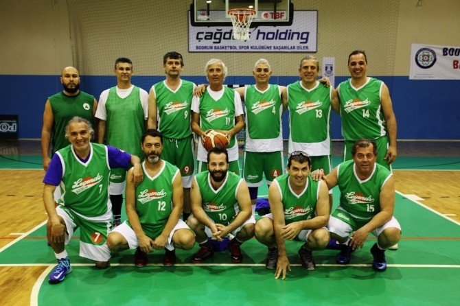 Veteran Basketbolcular Sahada