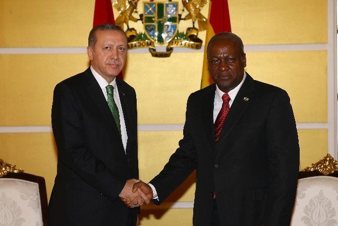 Cumhurbaşkanı Erdoğan, Gana Cumhurbaşkanı Mahama İle Görüştü
