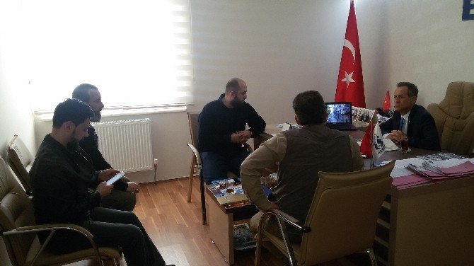 Bayır Bucak Türkmen Dağı Kültür Ve Yardımlaşma Derneği’nden ESDER’e Ziyaret