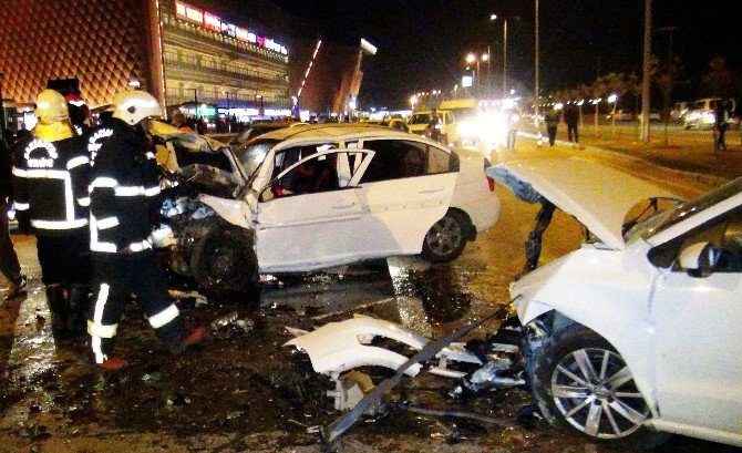 Gaziantep’te Trafik Kazası: 3 Yaralı