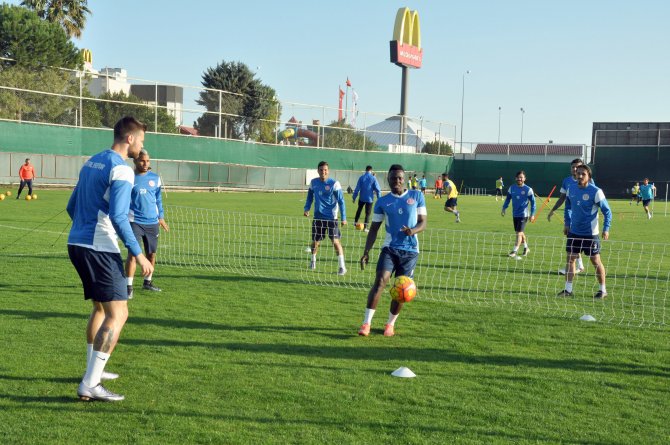 Antalyaspor’un Kasımpaşa hazırlıkları başladı