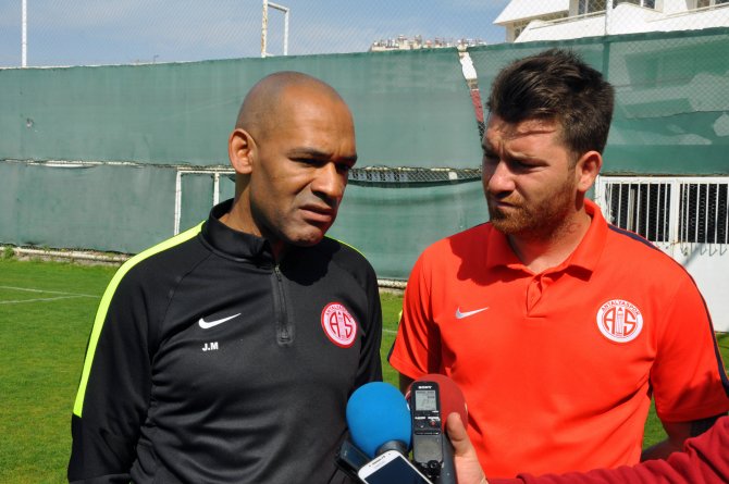 Antalyaspor'un hocası Morais: Kasımpaşa maçını kazanmaktan başka düşüncemiz yok