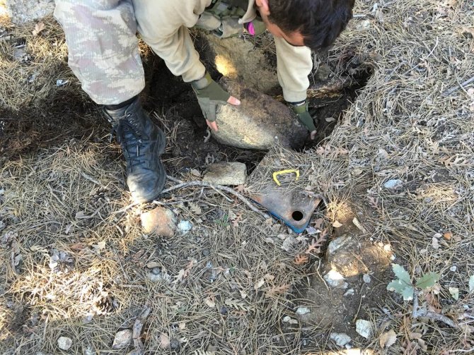 Amanoslarda PKK’ya ait gıda depoları ele geçirildi