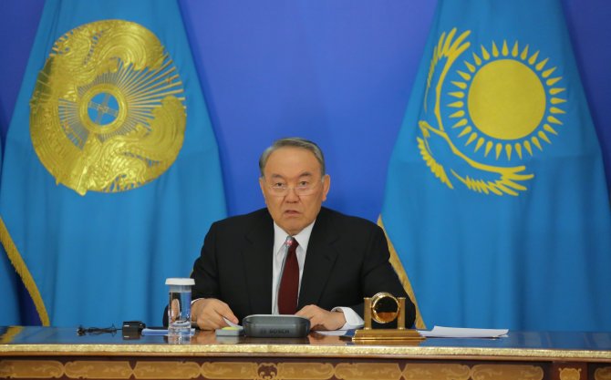 Nazarbayev: Nükleer silaha sahip ülkeler, diğerlerine örnek olmalı