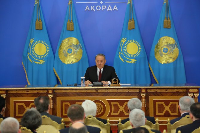 Nazarbayev: Nükleer silaha sahip ülkeler, diğerlerine örnek olmalı