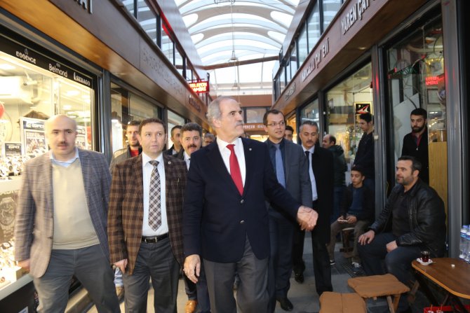 Gelinlikçiler Çarşısı elden geçiriliyor