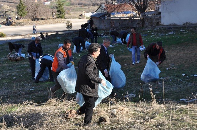 Tunceli Belediyesi’nden Çevre Temizliği