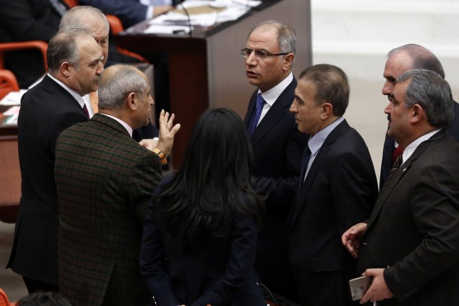 Meclis'teki 'Gezi' tartışması tansiyonu yükseltti