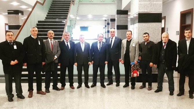 AK Parti İlçe Teşkilatından Milletvekillerine Ziyaret