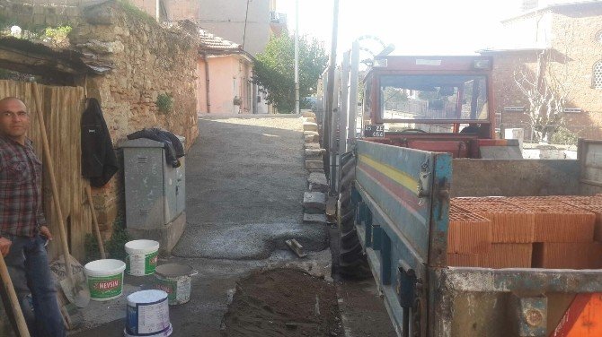 Alaşehir Belediyesi Engelleri Kaldırıyor