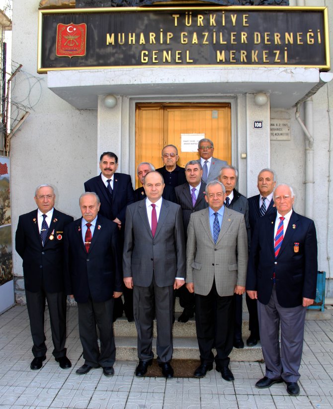 Ankara Valisi'nden Türkiye Muharip Gaziler Derneği'ne ziyaret