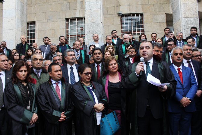 Adana Bölge Adliye Mahkemesi’nin Gaziantep'e bağlanmasına tepki