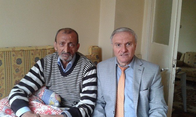 BİK Şube Müdürü Abacı, Kalp Krizi Geçiren Emekli Gazeteci Özhan’ı Ziyaret Etti