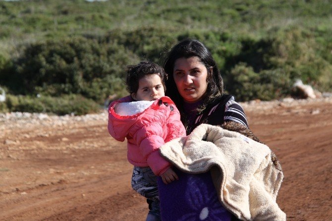 Didim’de Göçmenler Umut Yolculuğu İçin Fırsat Kolluyor