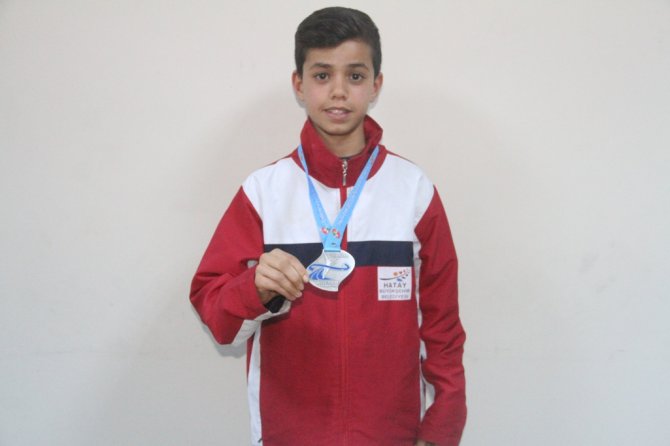 Hatay Aletizm Takımı, Türkiye Yürüyüş Şampiyonası’ndan 3 madalya ile döndü
