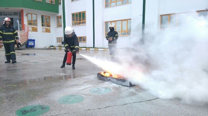 Okulda Yangın Ve Arama Kurtarma Tatbikatı