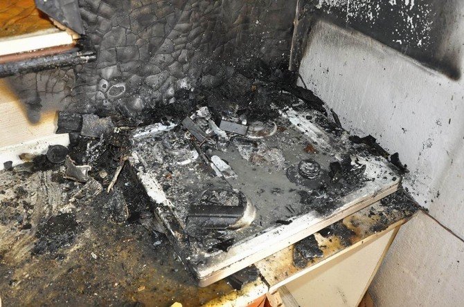 Gürün’de Mutfakta Çıkan Yangın Korkuttu