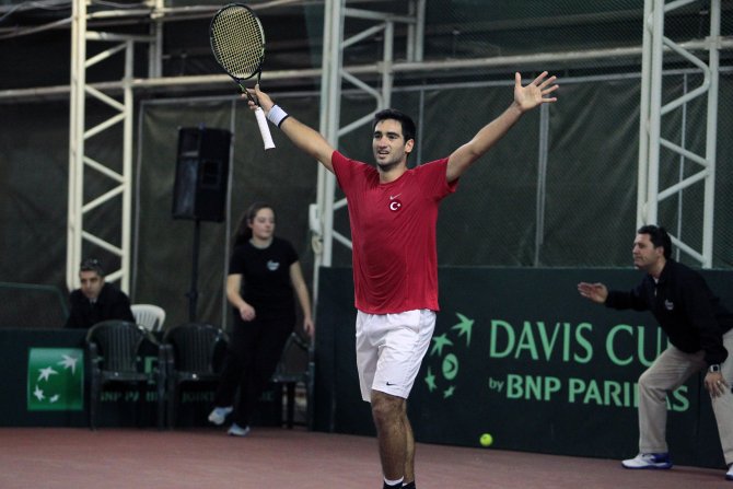 Türkiye-Bulgaristan Davis Cup serisinin ilk günü tamamlandı