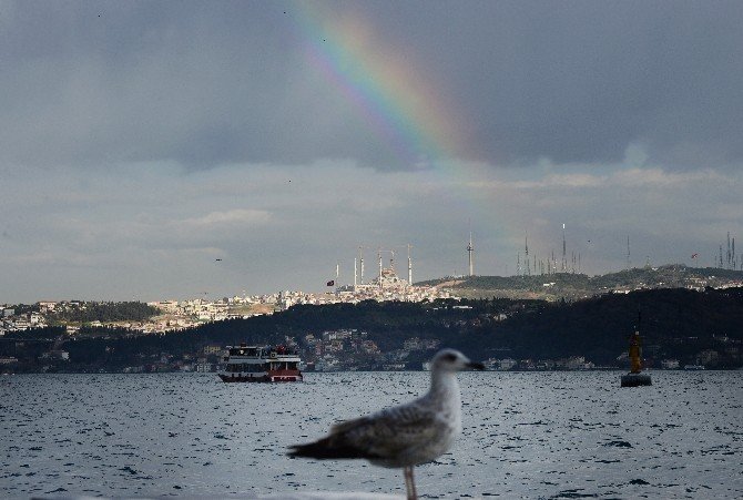 İstanbul Boğazı’nda Kartpostallık Görüntüler