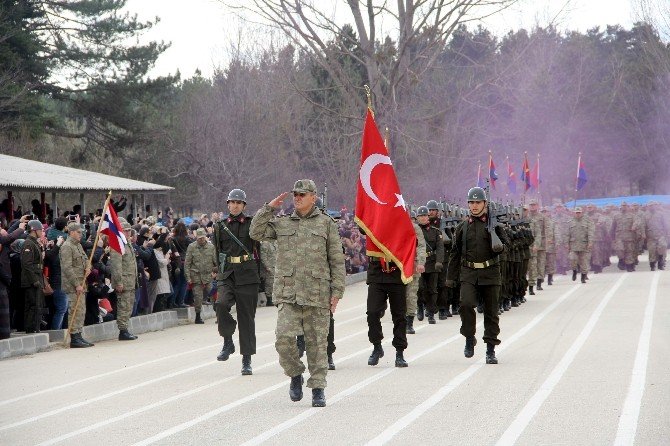 Jandarma Genel Komutanı Orgeneral Mendi, Yemin Törenine Katıldı