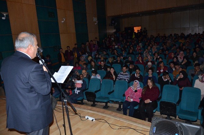 Tatvan Belediyesinden Sınava Hazırlanan Öğrencilere Konser Jesti