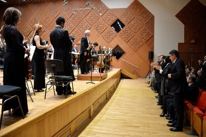 Yunus Emre Oratoryosu Ankara CSO’da Seslendirildi