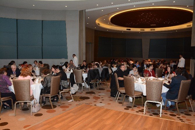 Türkiye’nin Ünlü Pediatri Uzmanları Adana’da Buluştu