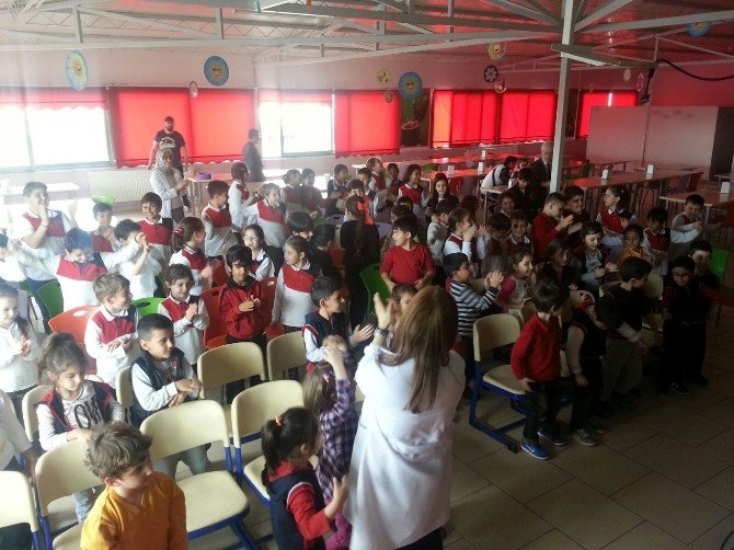 My Kolej Öğrencileri ’Sütlaç Şov’ İle Eğlendi