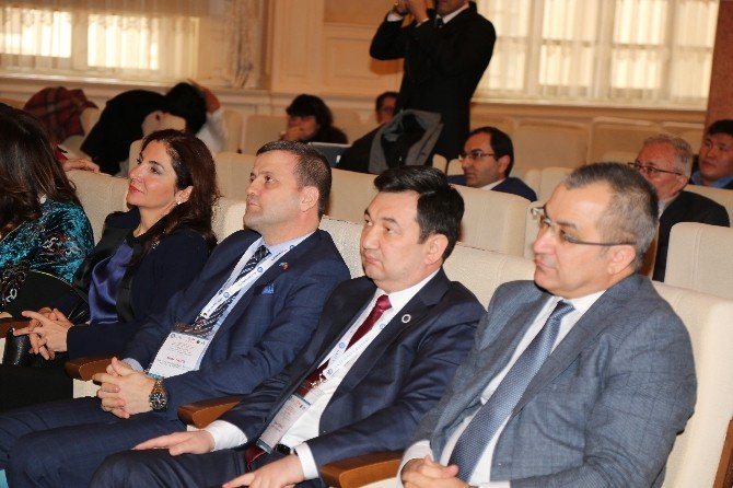 Kazak Milli Önderi Alihan Bökeyhan Gazi Üniversitesi’nde Anıldı