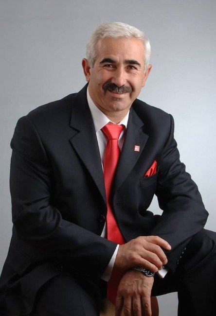 AK Parti’li Belediye Başkanının Aracı Kundaklandı