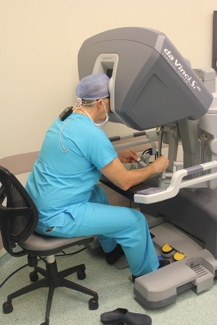 Kadın Doğum Uzmanlarına Robotik Cerrahi Kursu