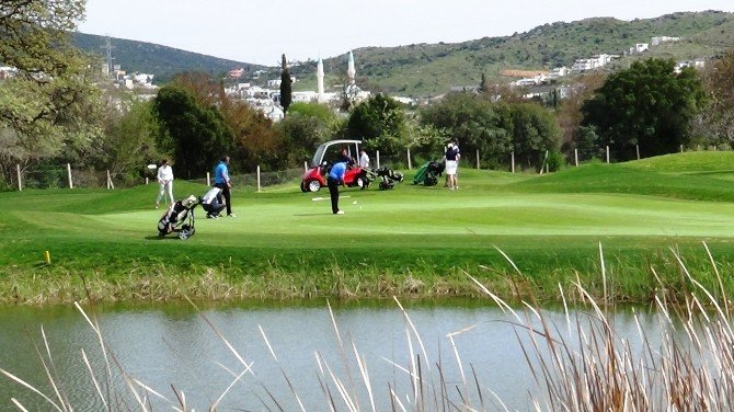 Bodrum’da, 8 Mart İçin Golf Turnuvası Düzenlendi