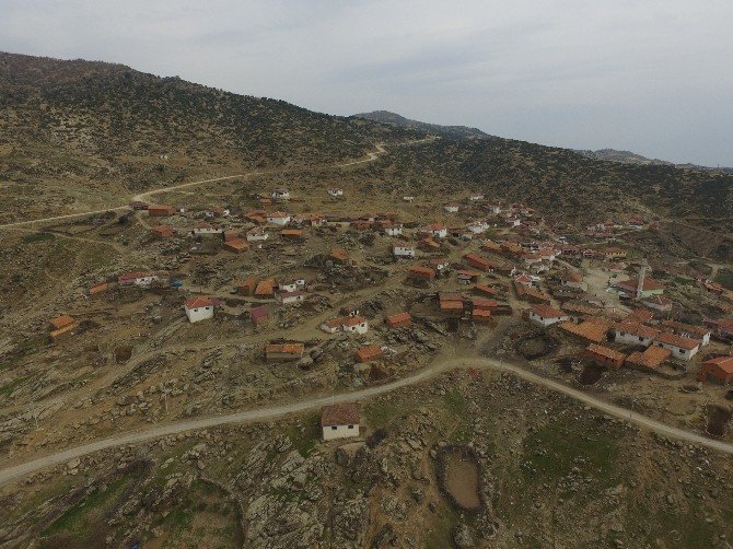 Büyükşehir Ve Alaşehir Belediyesi El Ele Verdi Sorunları Çözdü