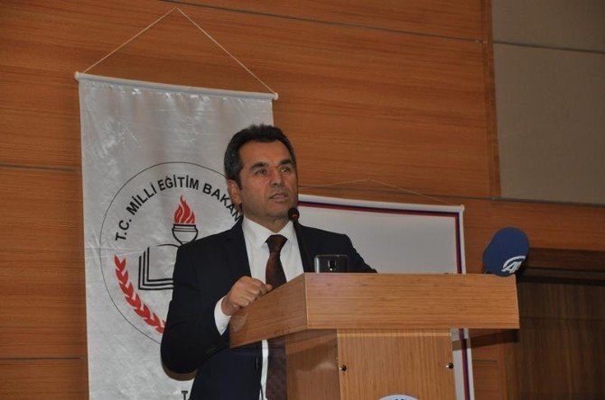 MEB Mesleki Ve Teknik Eğitim Genel Müdürü Osman Nuri Gülay: