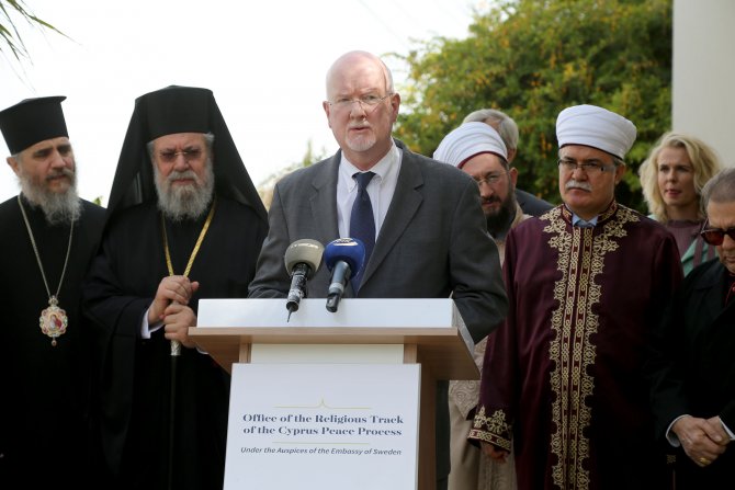ABD Dışişleri Bakanlığı yetkilisi, Kıbrıs'ta dini liderlerle bir araya geldi