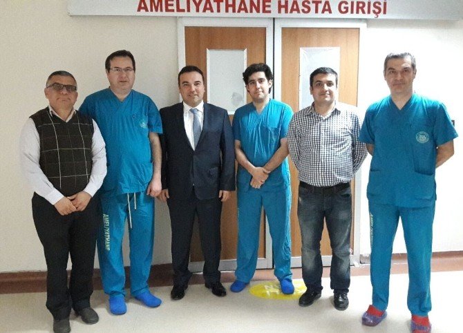 Adana’da İlk Biyonik Kulak Ameliyatı