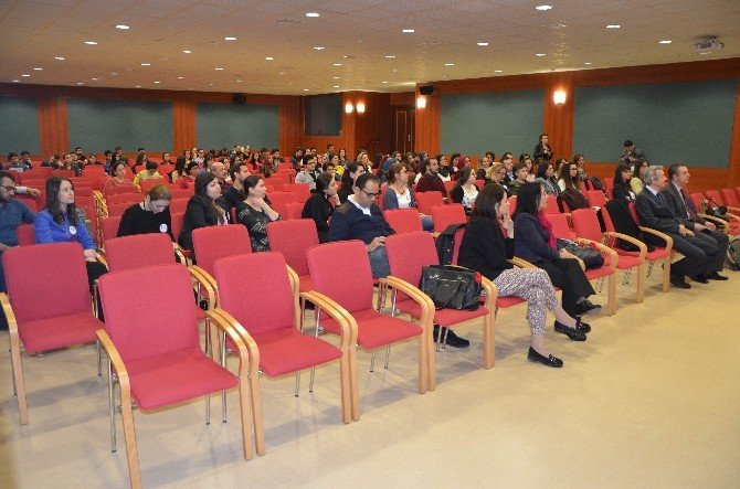 Anadolu Üniversitesi’nde Kadınlar Günü Paneli
