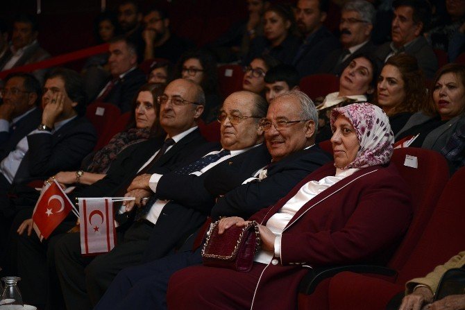 Türk Dünyası Tiyatro Günleri Başladı