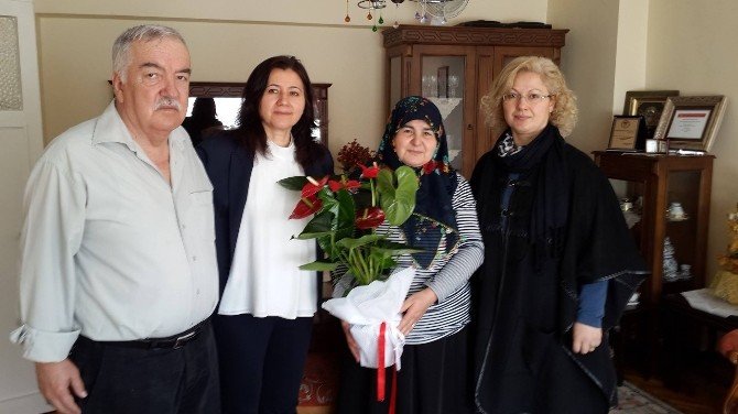 Eskişehir Eğitim Birsen’den Şehit Ailesine Ziyaret