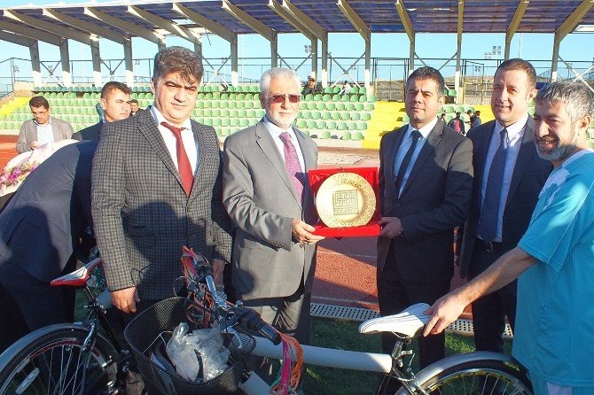 Mardin’de Bisiklet Dağıtım Töreni