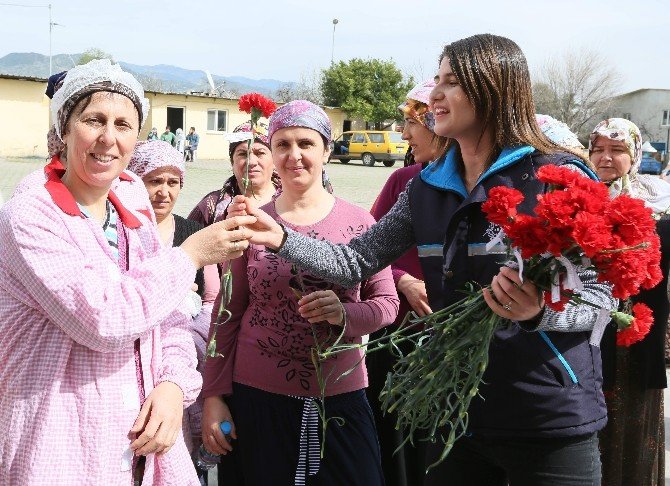 Başkan Çerçioğlu, Emekçi Kadınları Unutmadı