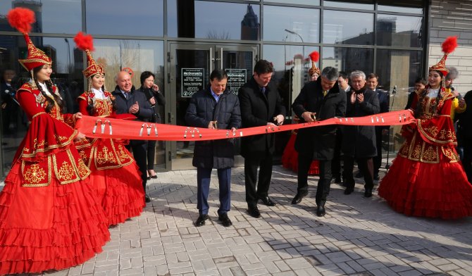 Ünlü fast food zinciri Kazakistan’da ilk şubesini açtı