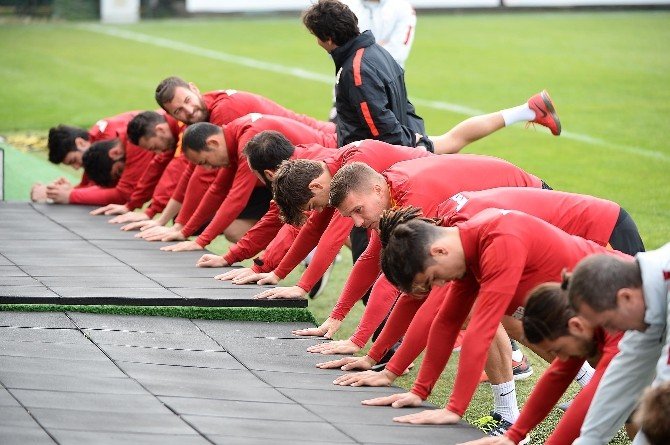 Galatasaray, Gençlerbirliği Maçı Hazırlıklarına Başladı